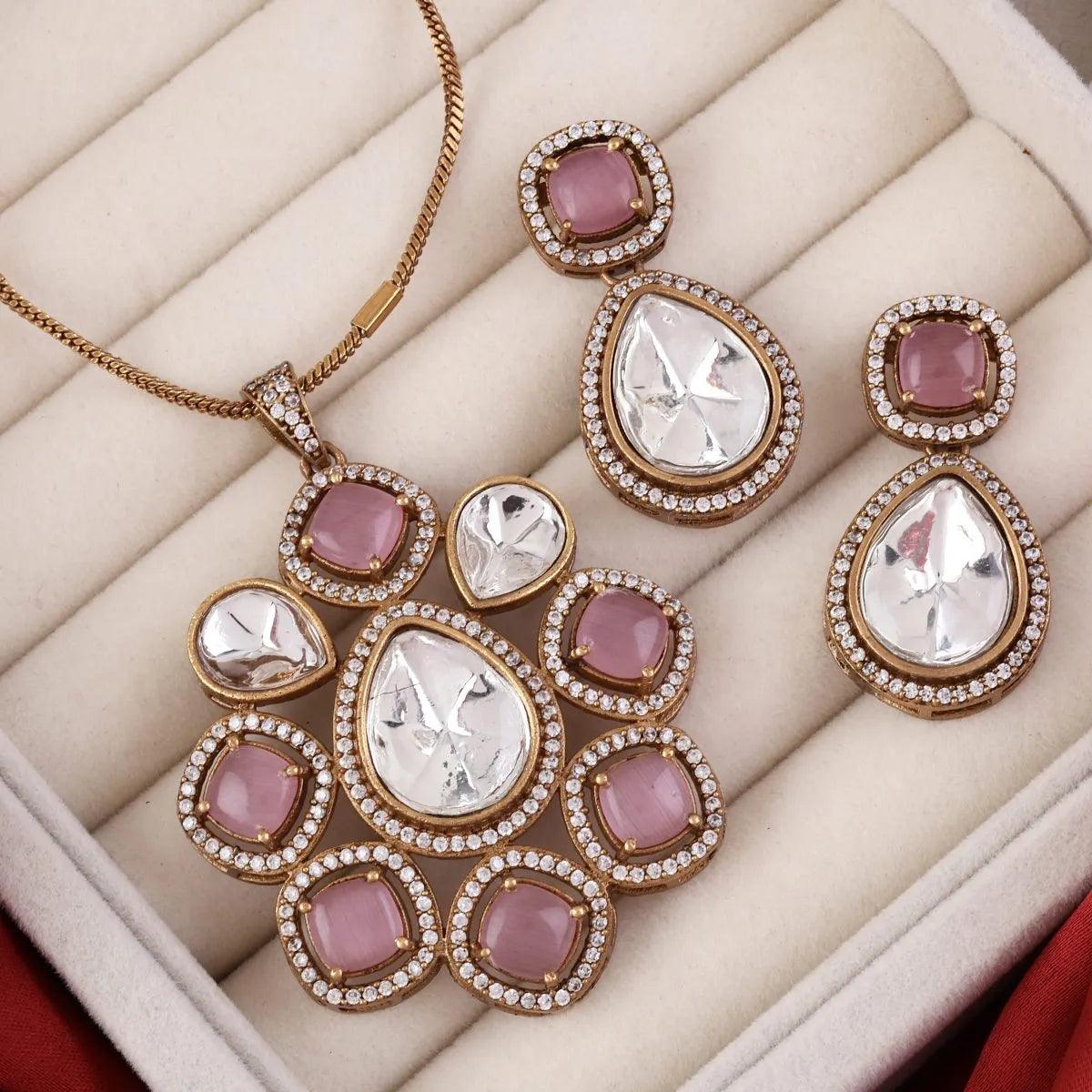 Blush Samreen Polki Necklace Set with Earring