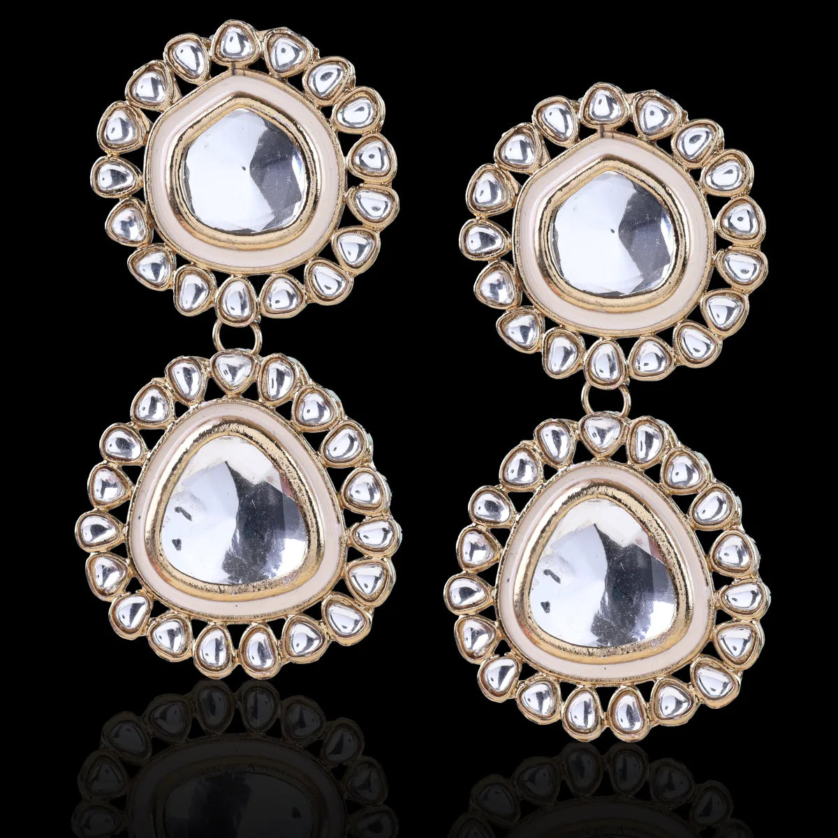 Ivory Neeraj Earring