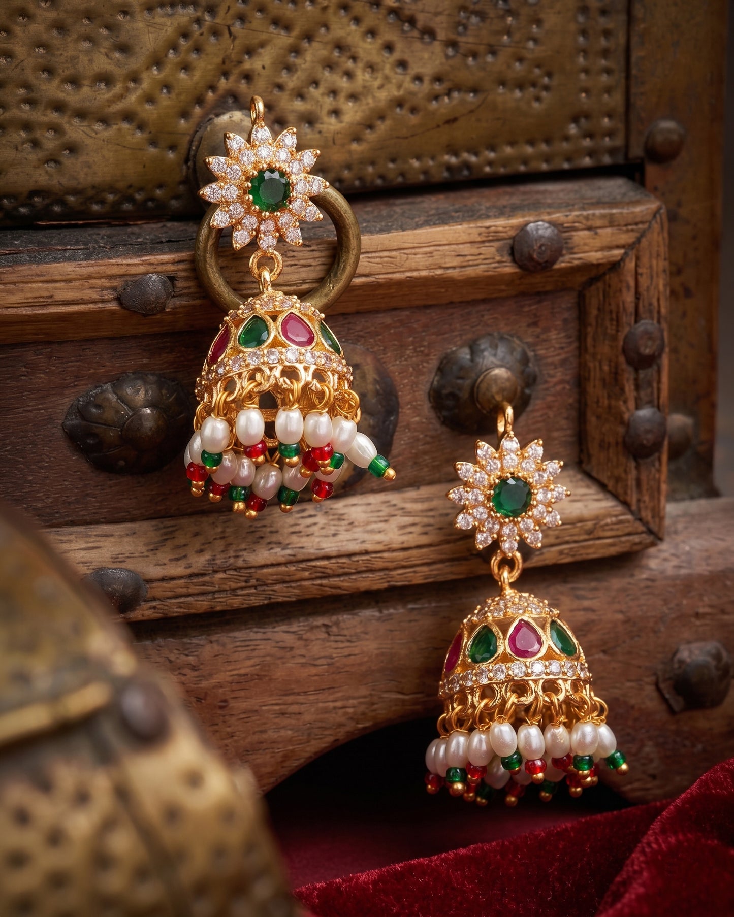 Meenakshi Rajwada lookalike Jhumki Earring