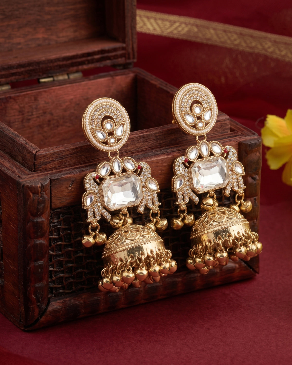 White Varisha Kashmiri Look Ghunghru Jhumka Earring