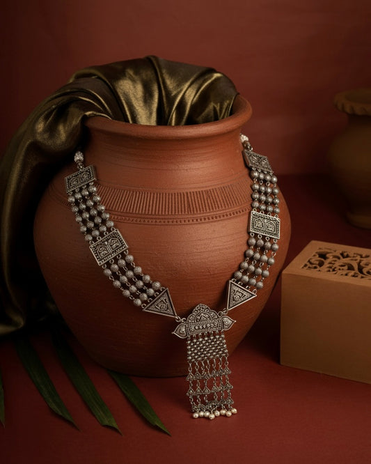 Piyu Necklace - Oxidised