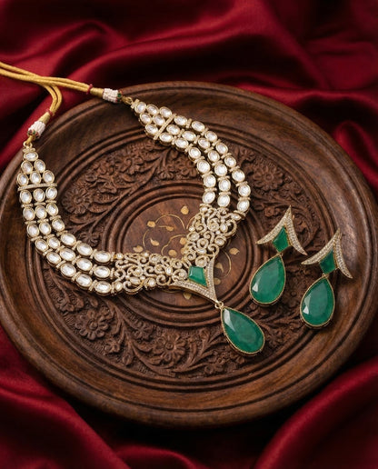Green Viola Premium Moissanite Stone Necklace with Earring