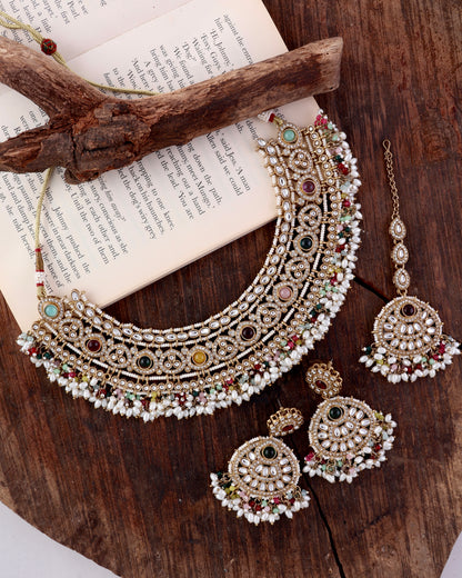 Manveer Punjabi Necklace Set with Earring and Teeka