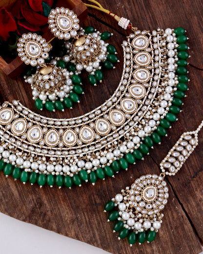 Green Zaiba Necklace