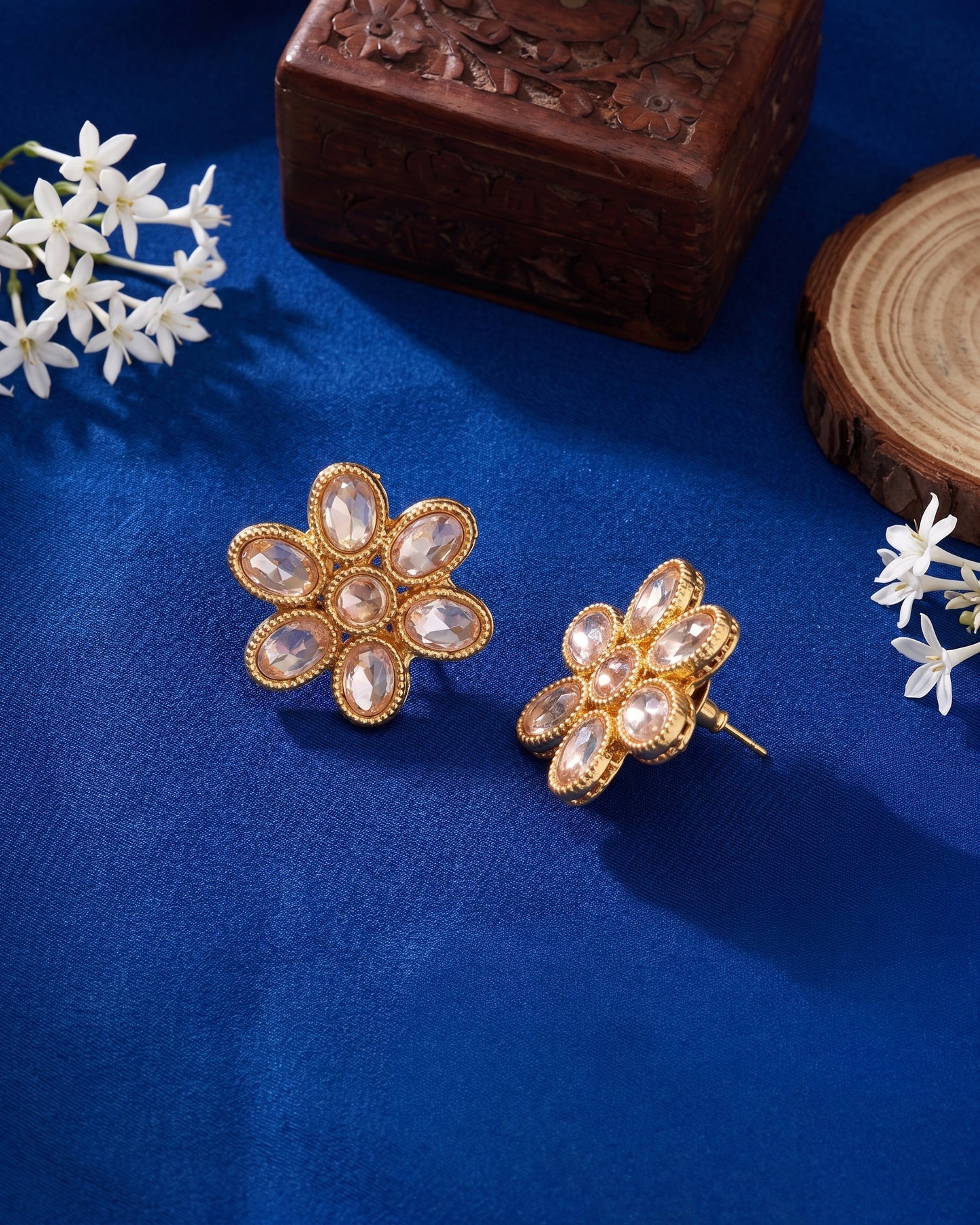 Morisha Stud Earring