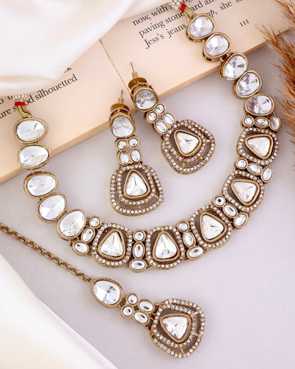 Sumaya Premium Polki Dupe Necklace with Earring and Teeka