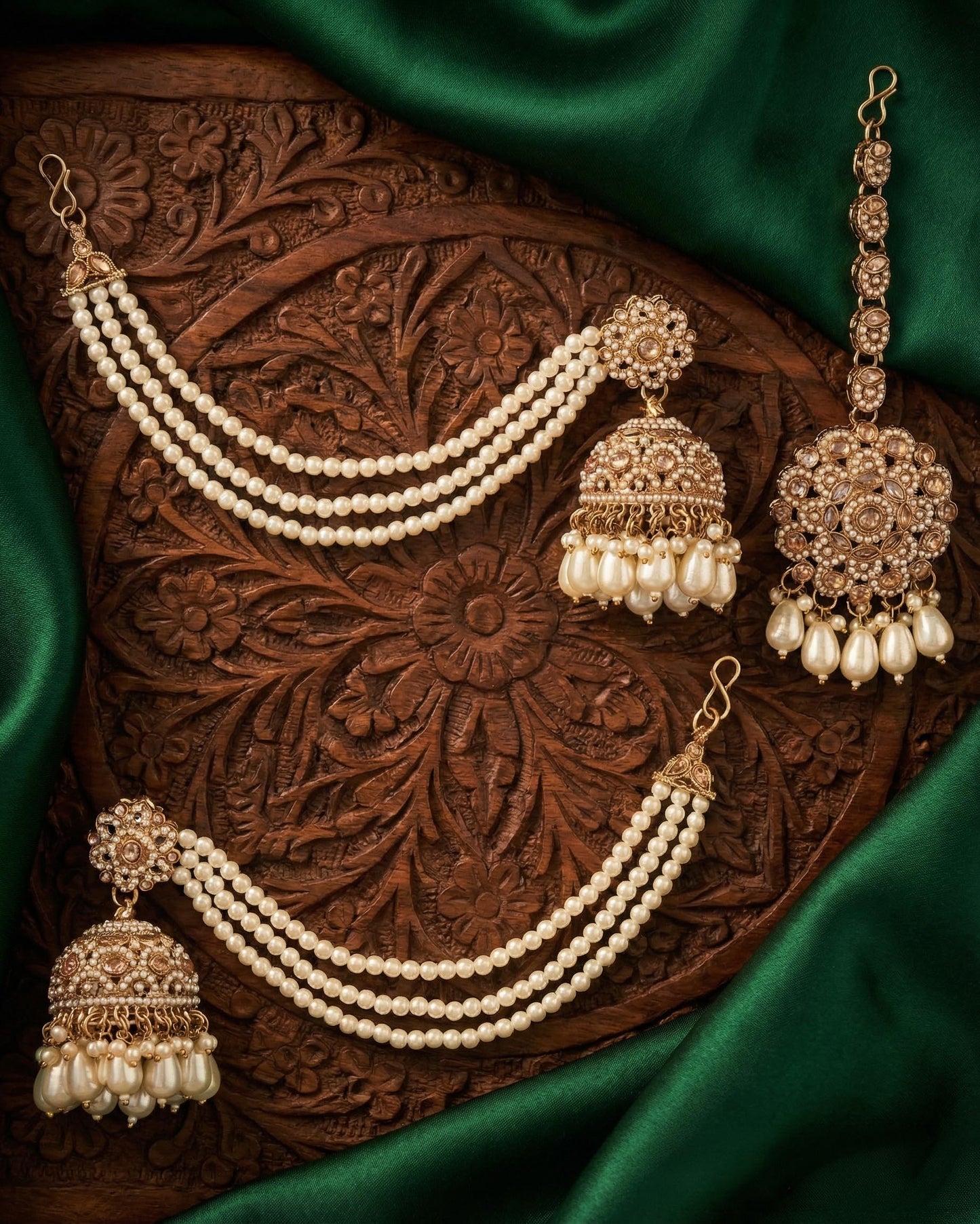 Pearl Aarika Punjabi Teeka Earring Set
