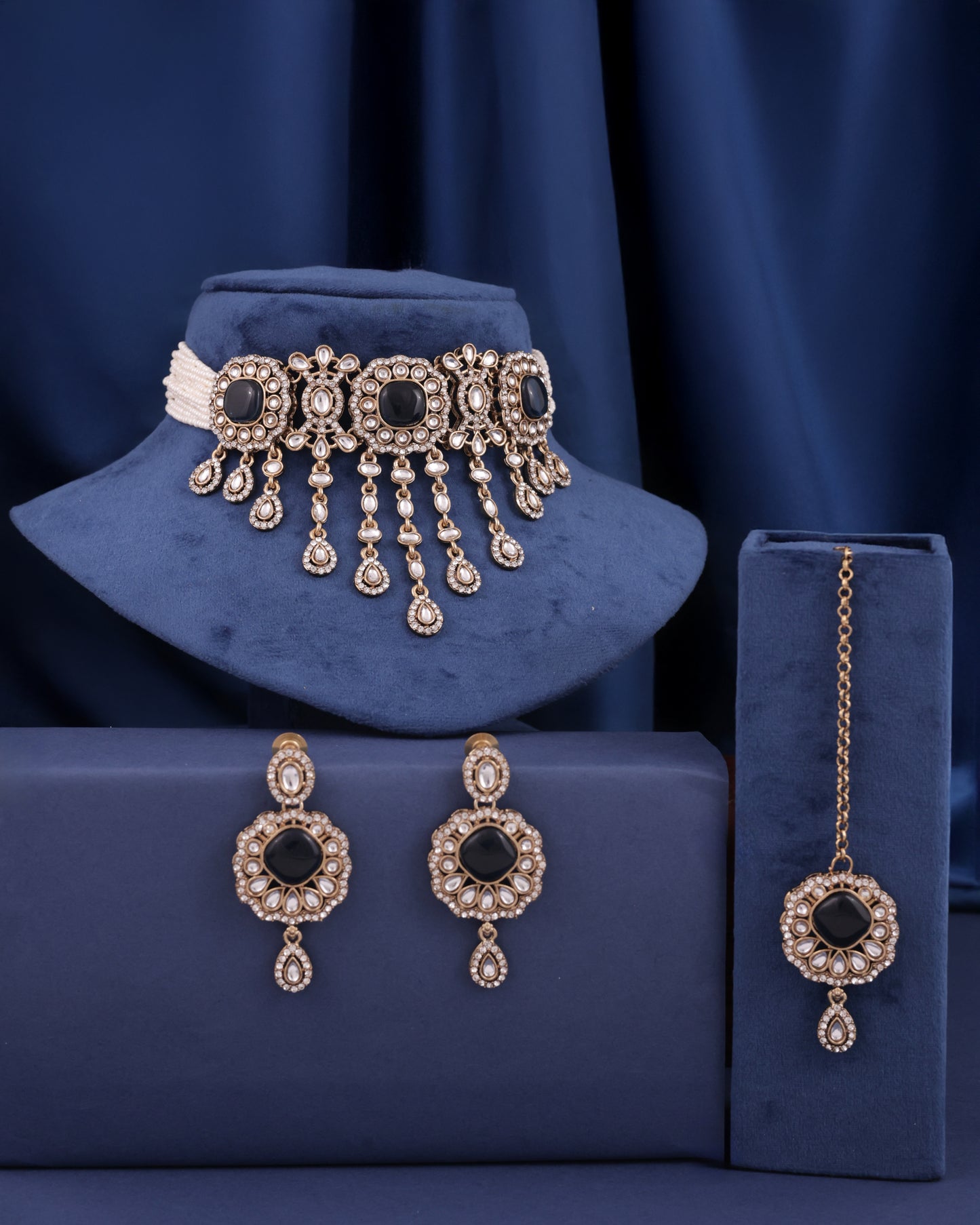 Blue Meher Premium Necklace with Earring and Mangteeka 