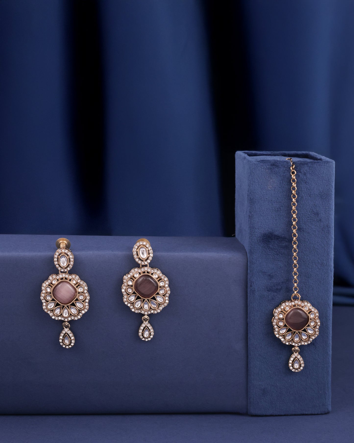 Wine Meher Premium Necklace with Earring and Mangteeka