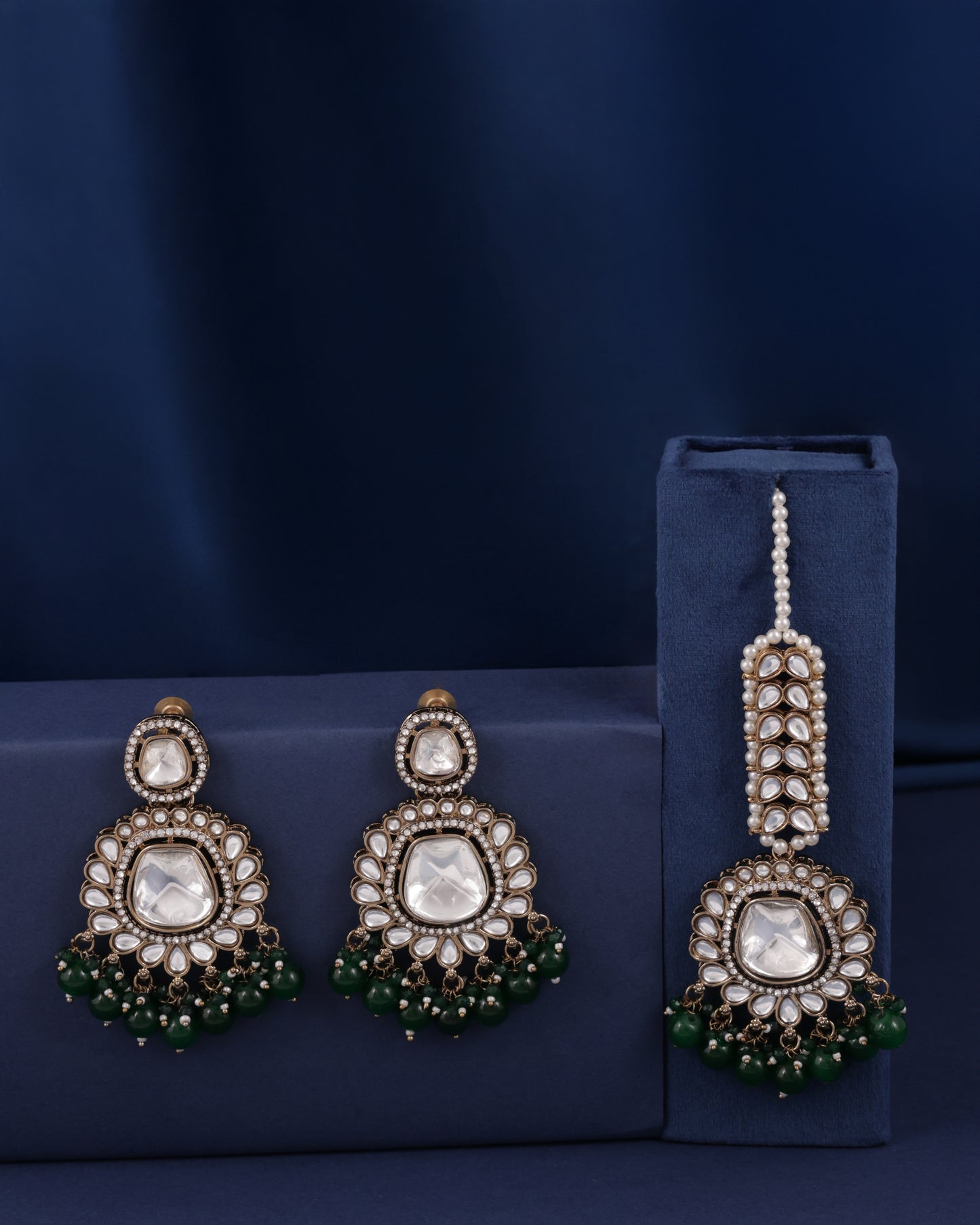 Green Sharvika Premium Necklace with Earring and Teeka