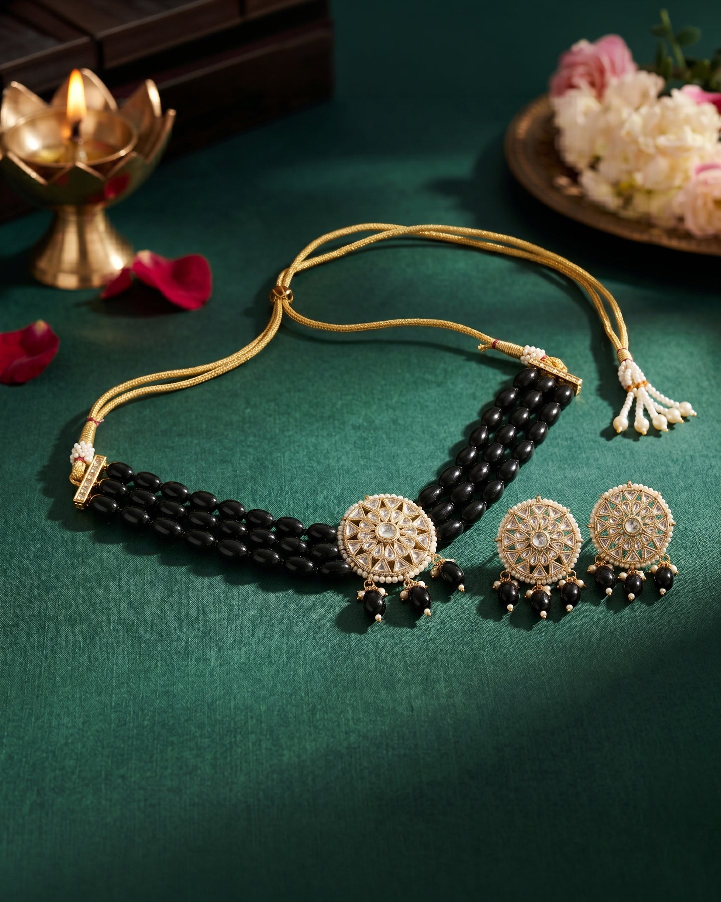 Black Arshi Choker Set