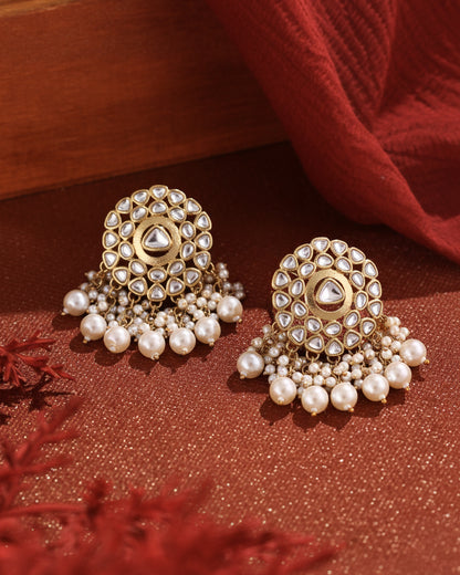 Nayab Pearl Earring