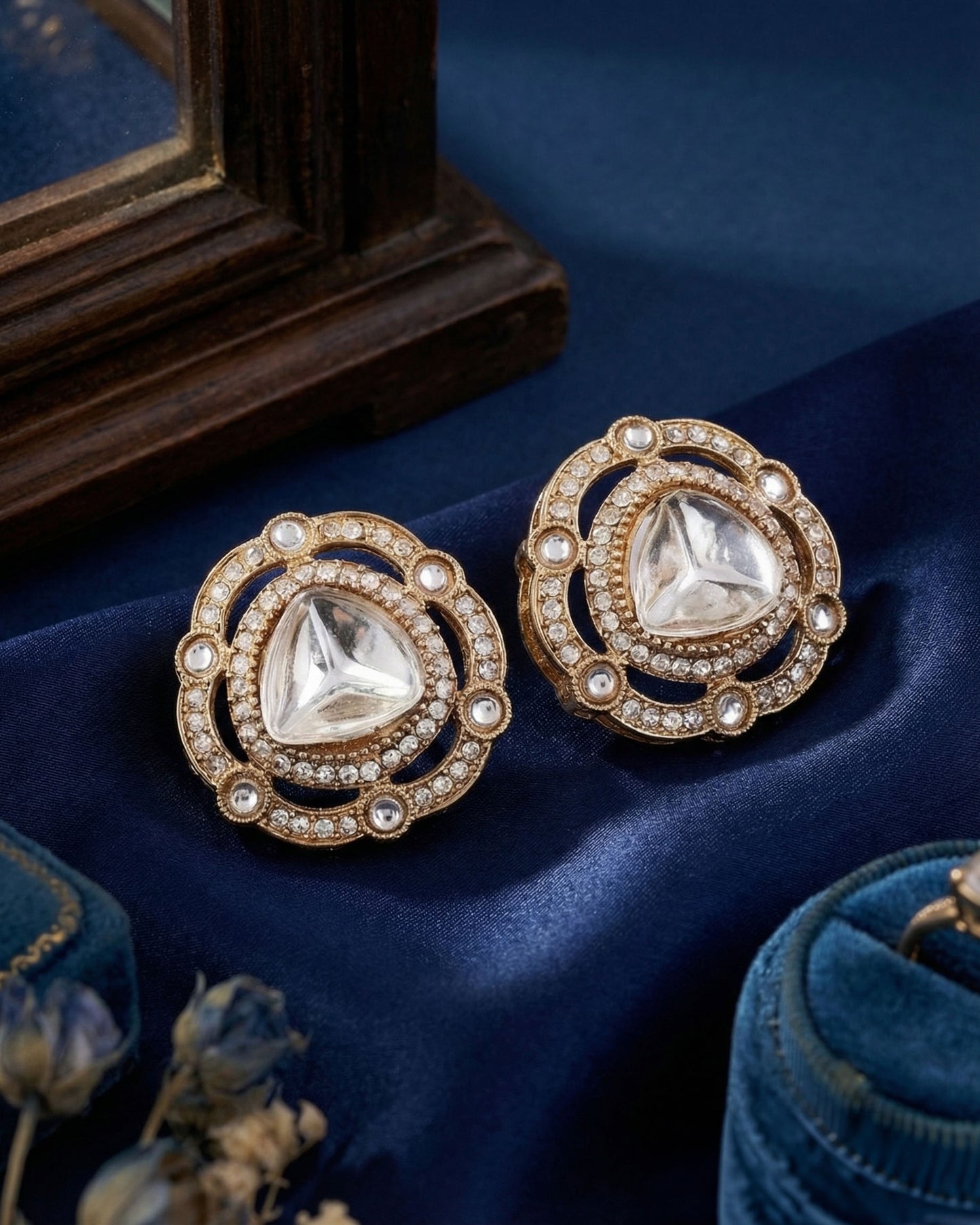 Silver Tishavya Premium Stud Earring