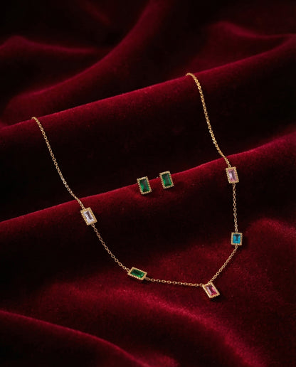 Multi Elayra Voguish Pendant Set