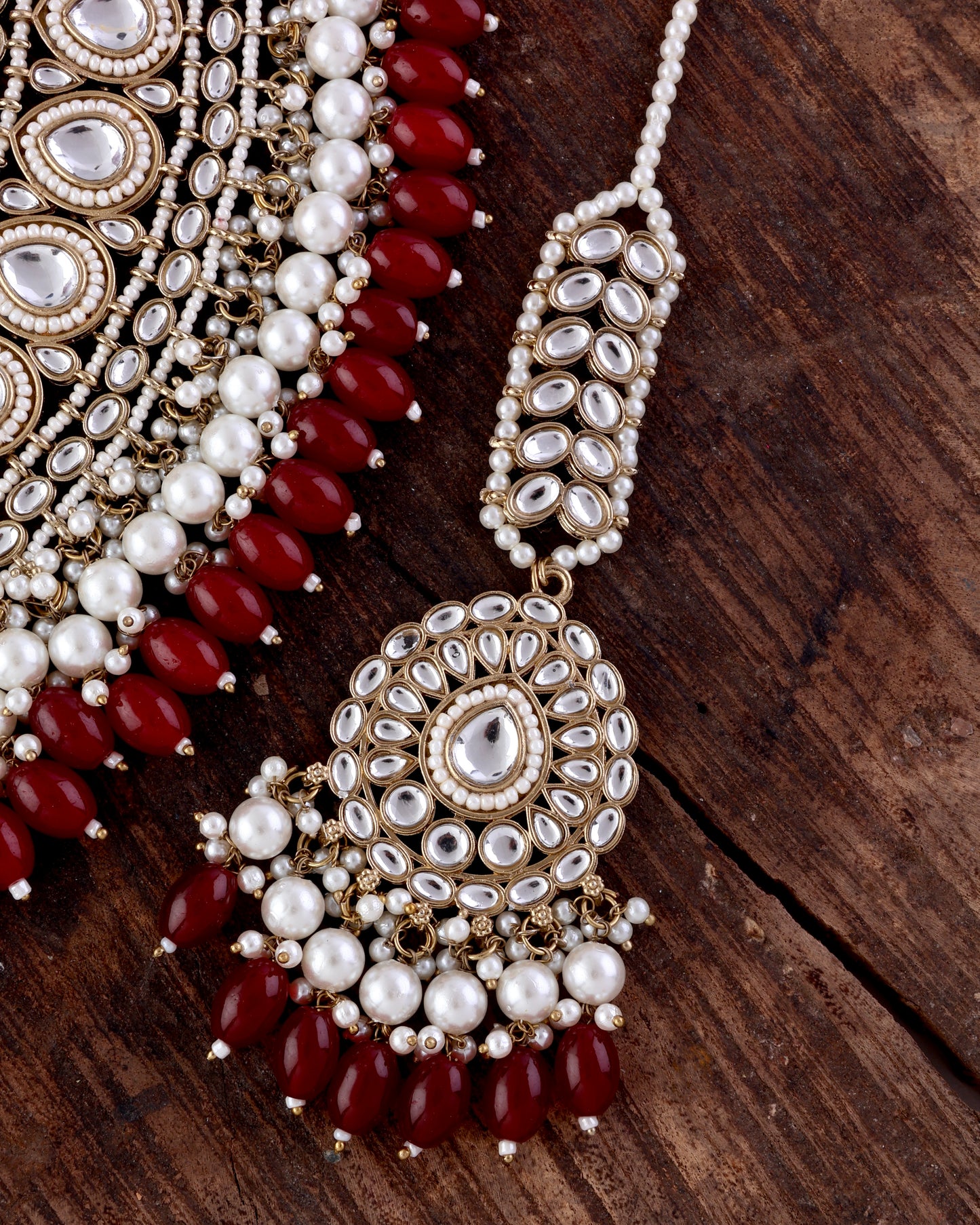 Maroon Red Zaiba Necklace