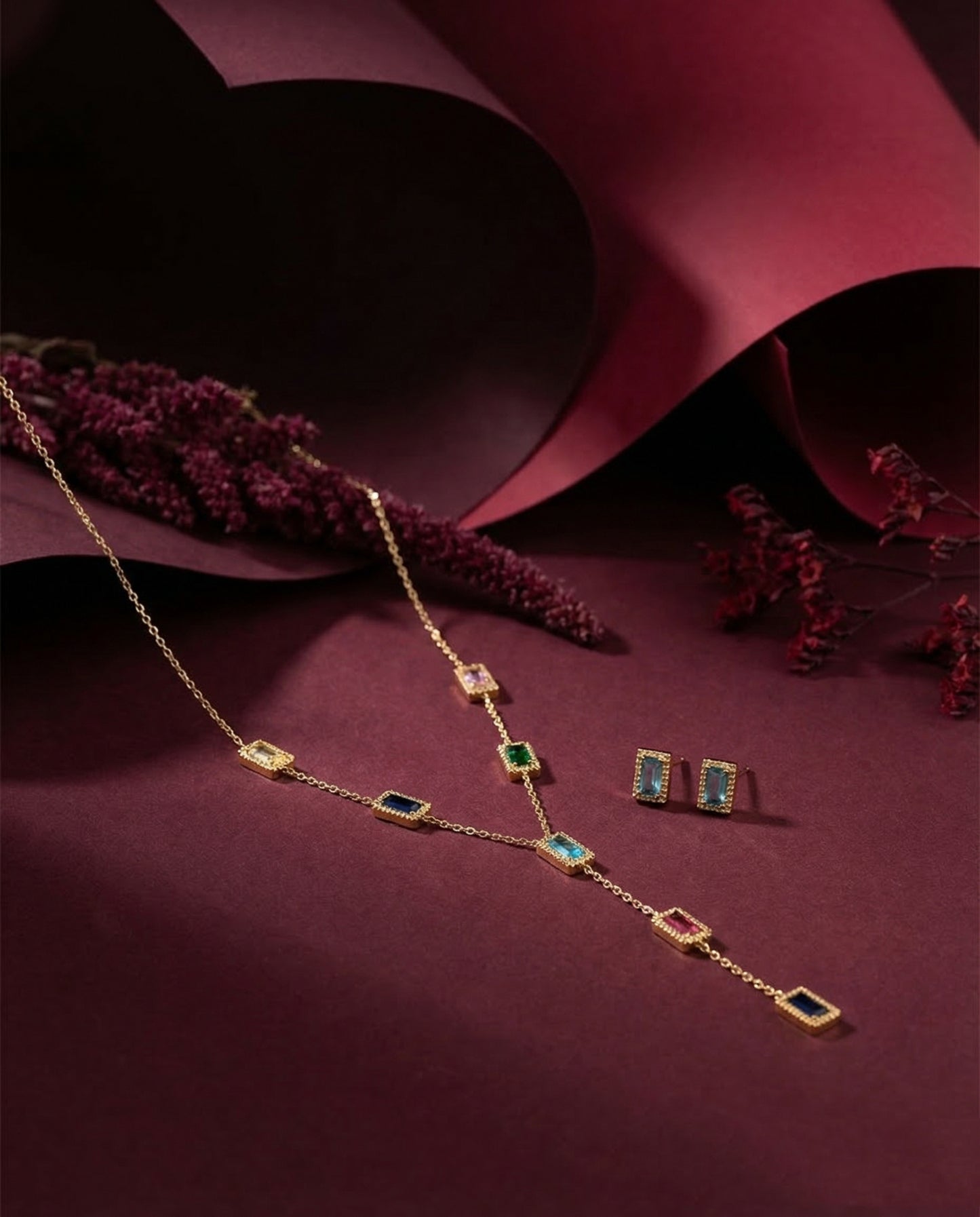 Multi Eleni Voguish Pendant Set