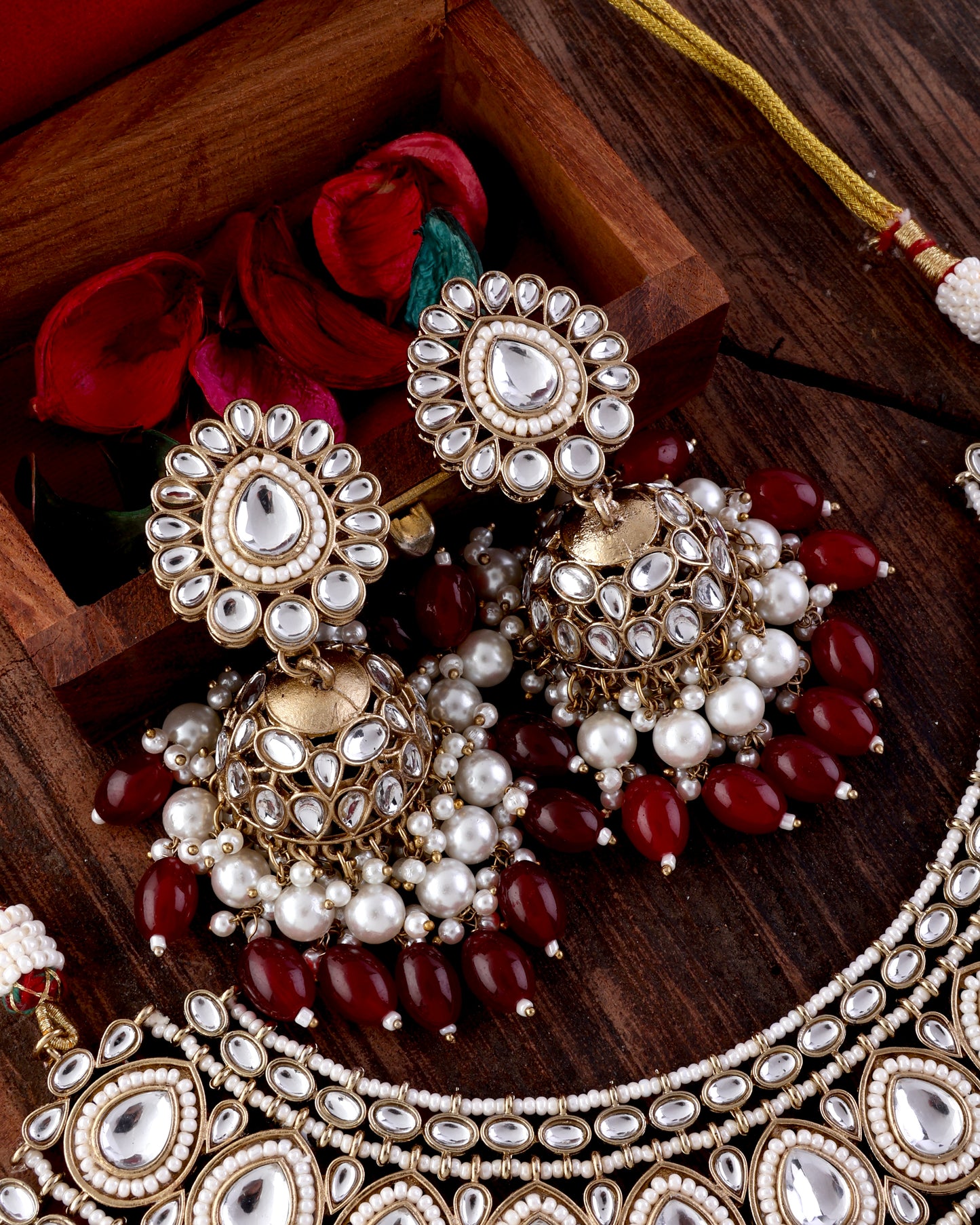 Maroon Red Zaiba Necklace
