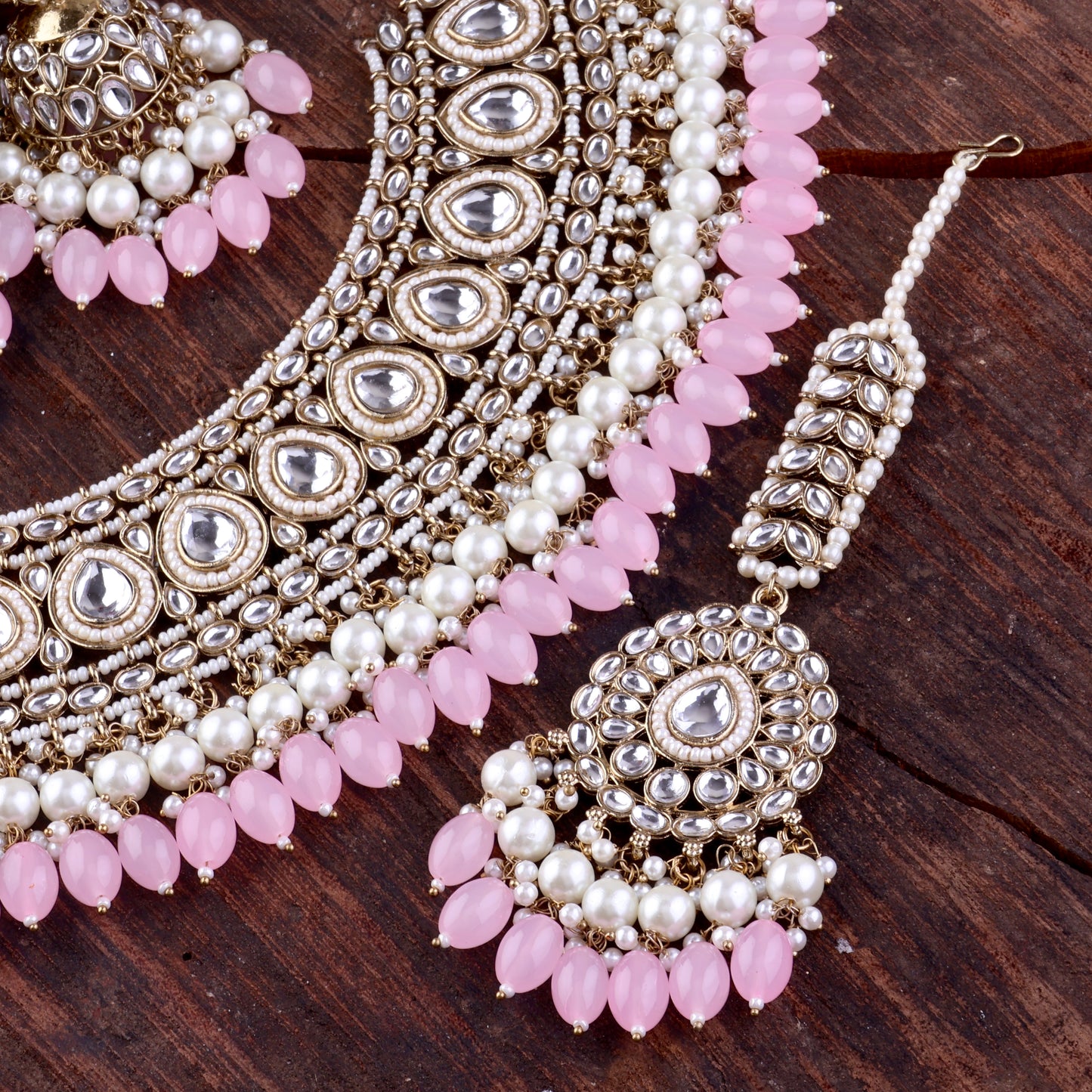 Blush Zaiba Necklace