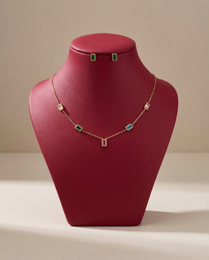 Multi Elayra Voguish Pendant Set