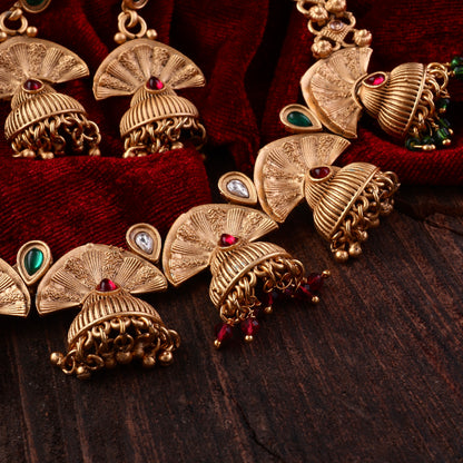 Mugdha Rajwada Necklace Set with Earring