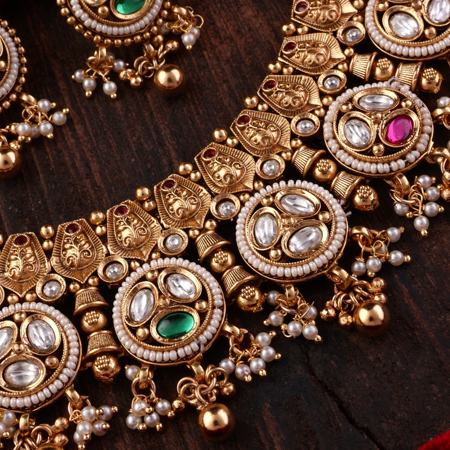 Bhawana Rajwada Necklace Set with Earring