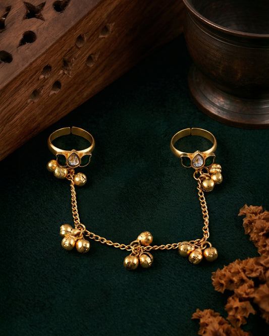 Green Mukta Brass HaathPhool Ring