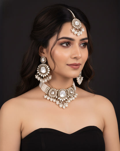 Pearl Sharvika Premium Necklace with Earring and Teeka