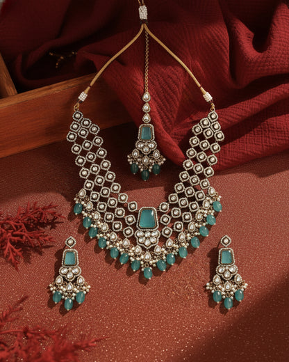 Mint Arizona Premium Monalisa Layered Necklace Set with Earring and Teeka