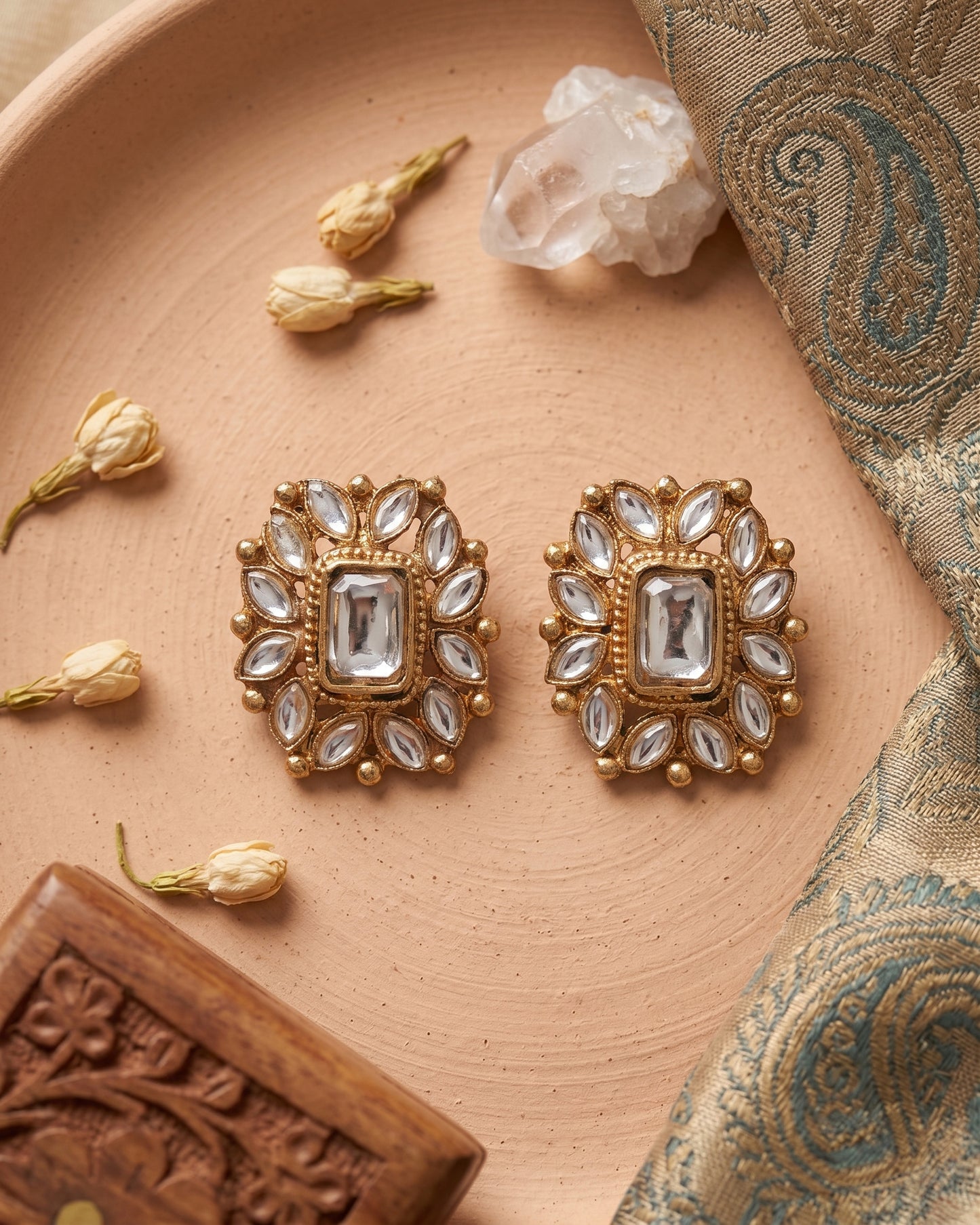 Zorisha Stud Earring