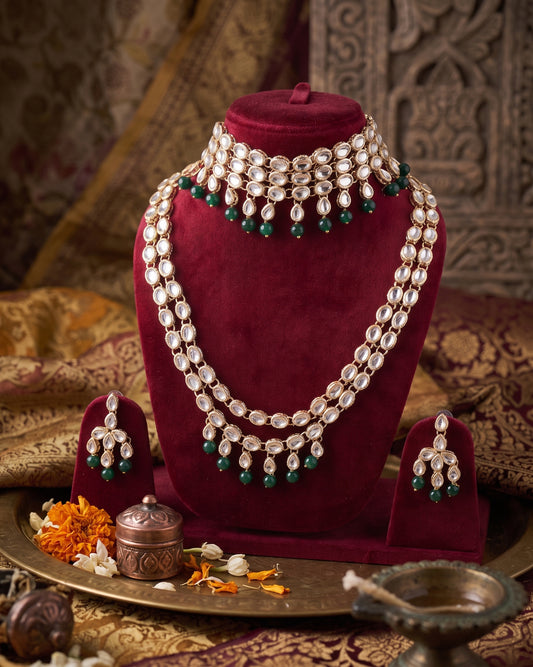 Green Ratnanshi Pearl Necklace With Choker & Earring, Mang Teeka Set