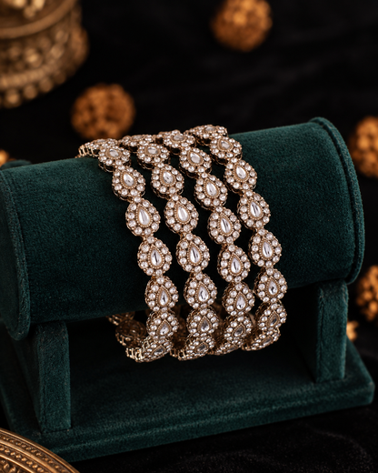 White Asees Zircone Kundan Bangle - Pack of 4