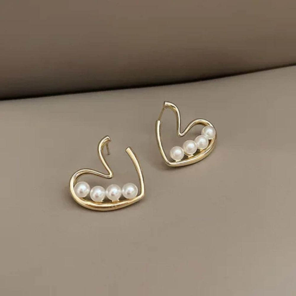 Pearl Heart Love Korean Quirky Earring