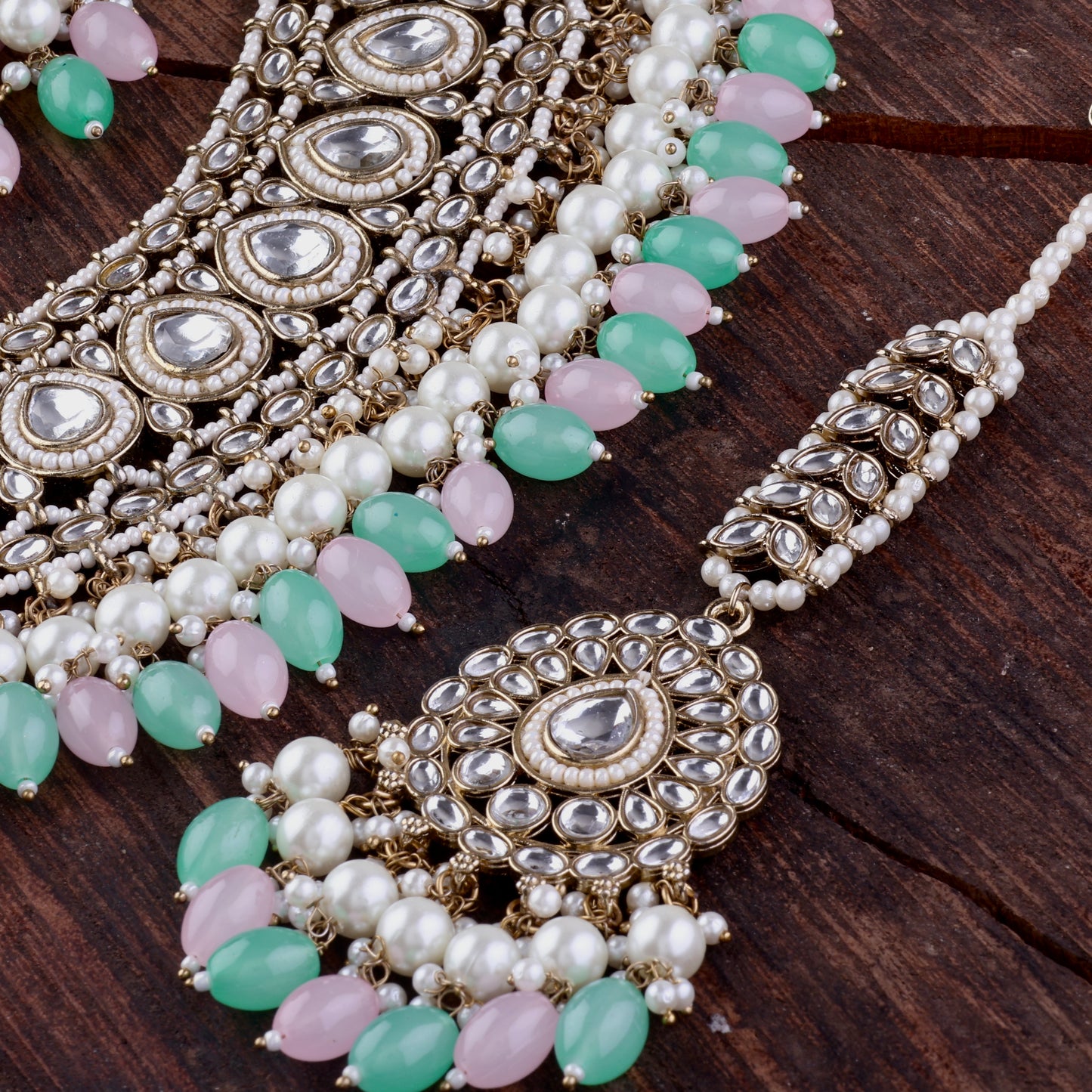 Pastel Zaiba Necklace