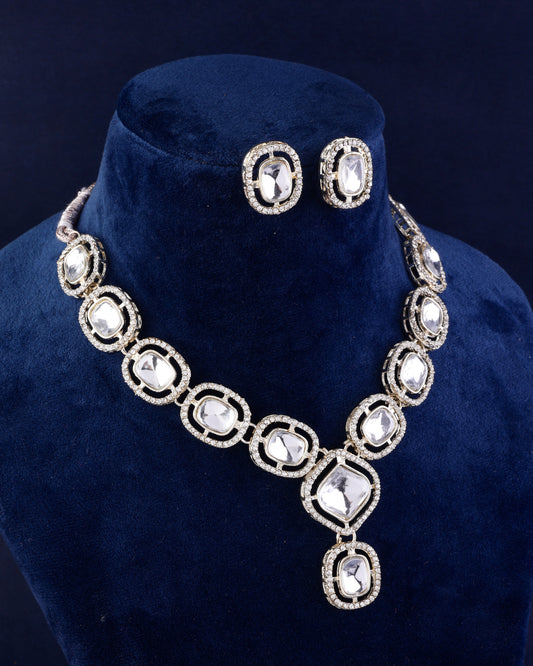 Sharvik Necklace