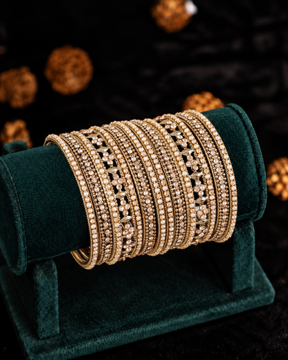 Sunaina Bangle Set