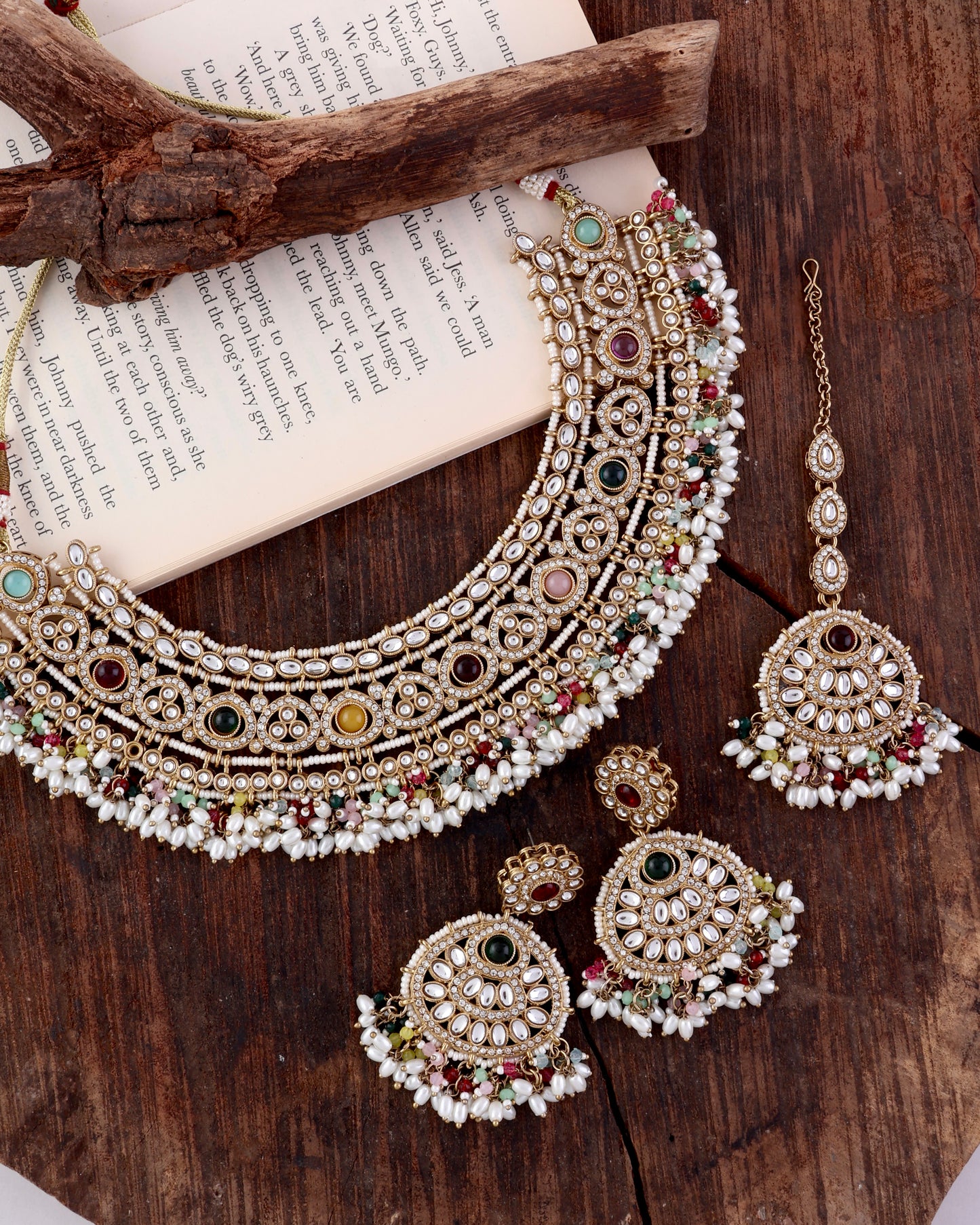 Manveer Punjabi Necklace Set with Earring and Teeka