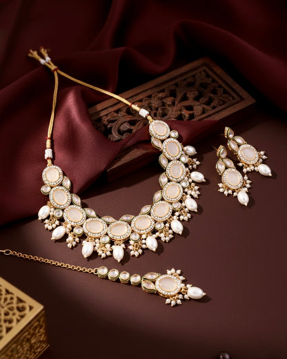 Ivory Vridha Premium Monalisa Necklace Set