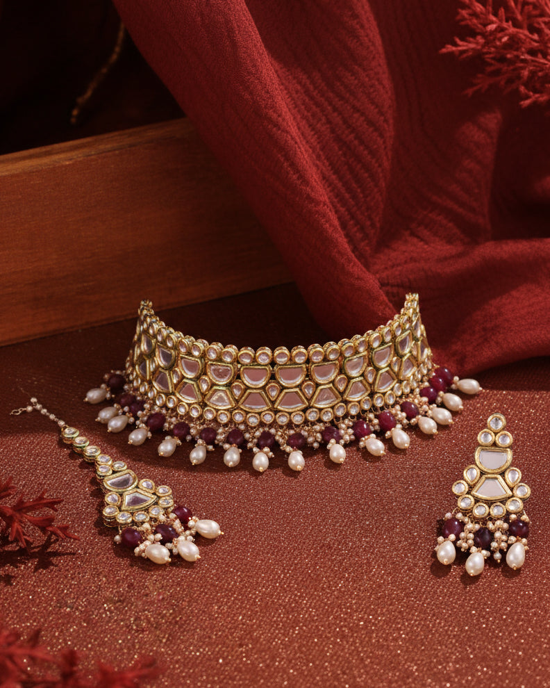 Maroon Guranshi Dabi Kundan Choker Necklace with Earring and Mangteeka