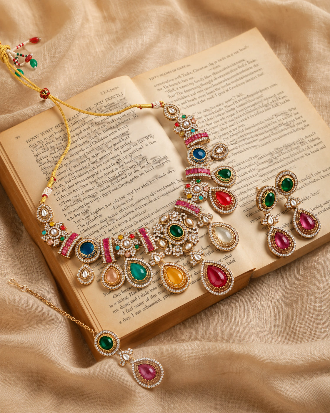 Arovia Premium Sabya Inspired Necklace Set with Earring & Teeka