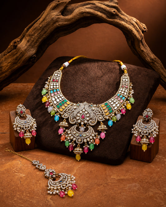 Aarvika Premium Sabya Inspired Necklace Set with Earring & Teeka