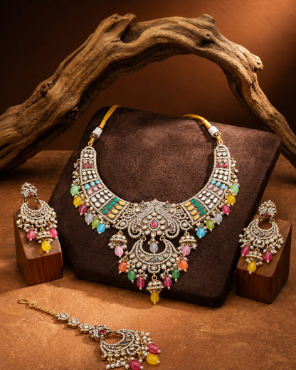 Aarvika Premium Sabya Inspired Necklace Set with Earring & Teeka