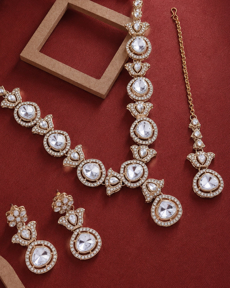 Mivisha Premium Polki Dupe Necklace Set with Earring & Mangteeka