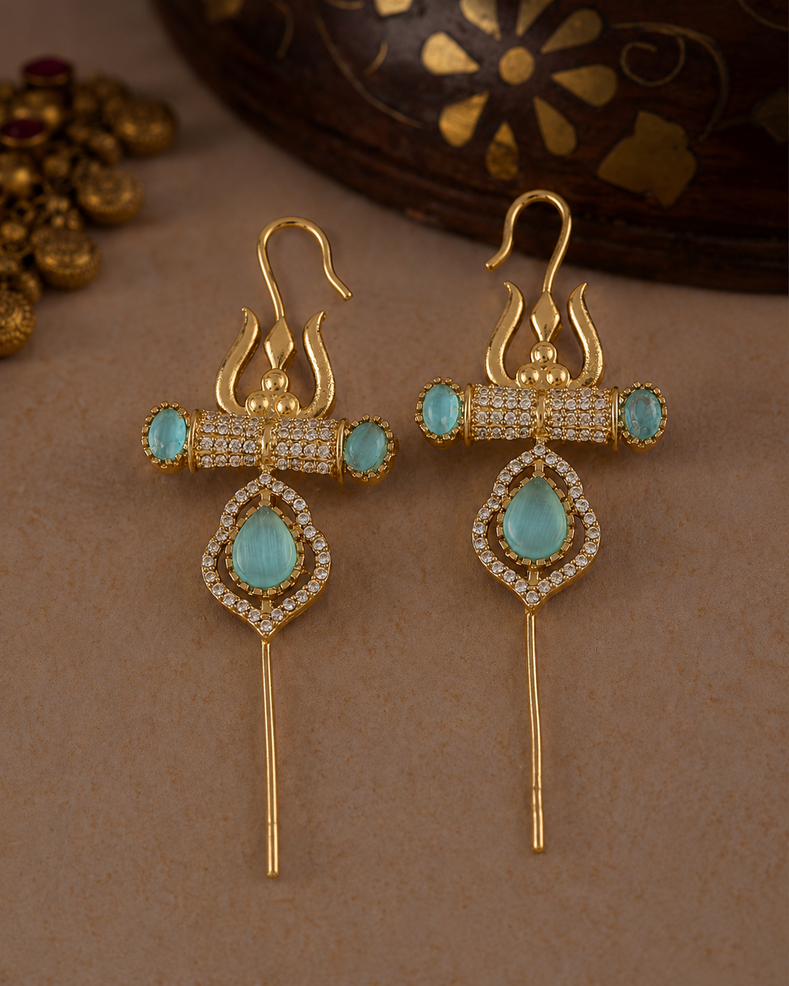 Turquoise Krisha Designer Ear-cuff Earring