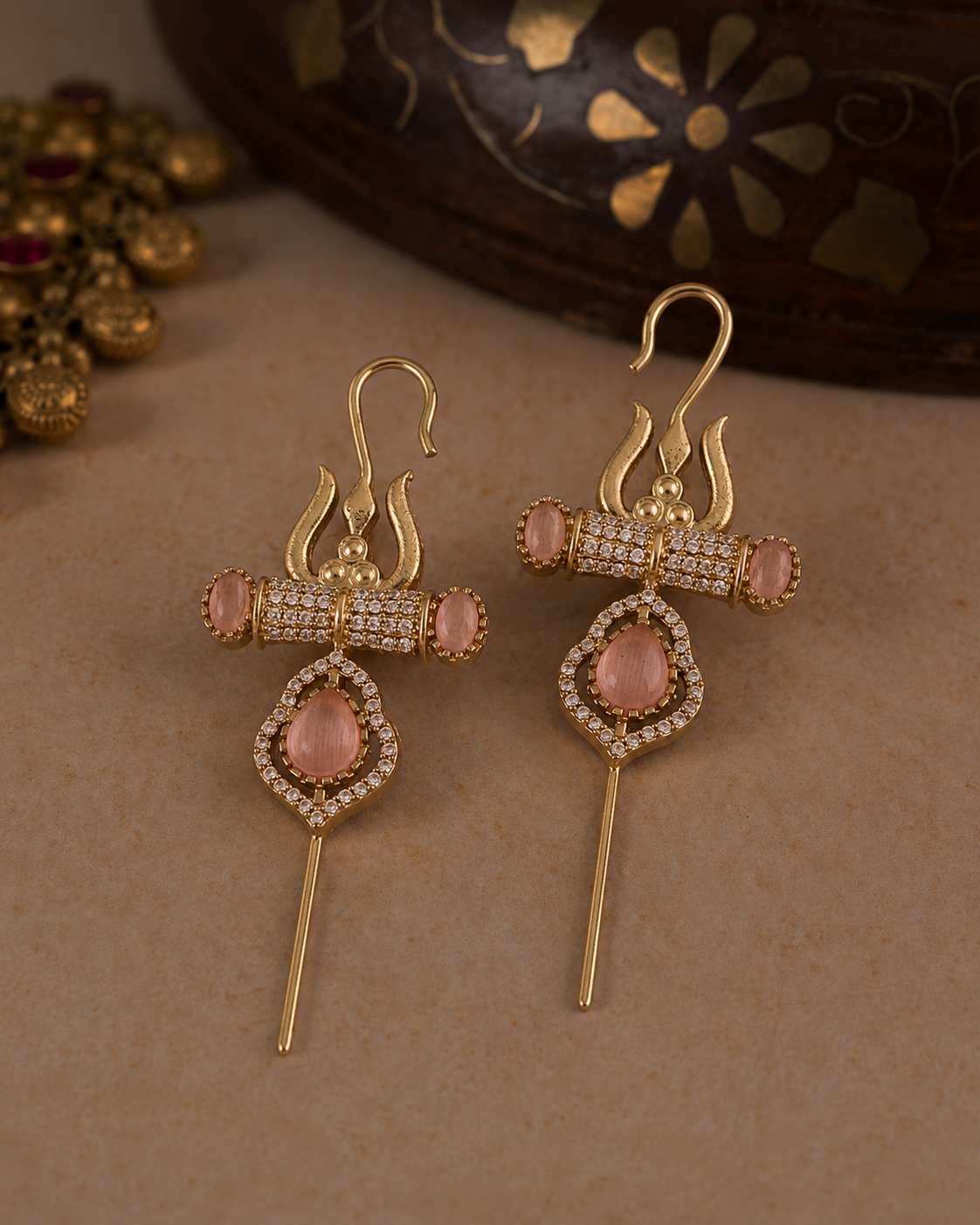Blush Krisha Designer Ear-cuff Earring