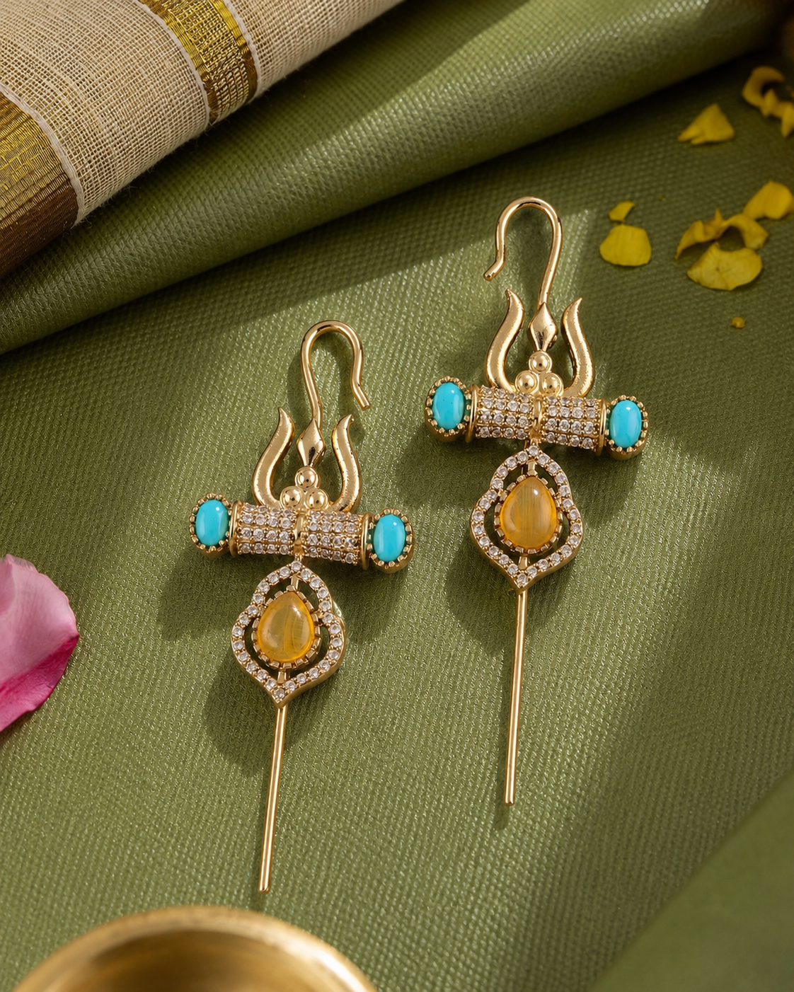 Pastel Krisha Designer Ear-cuff Earring