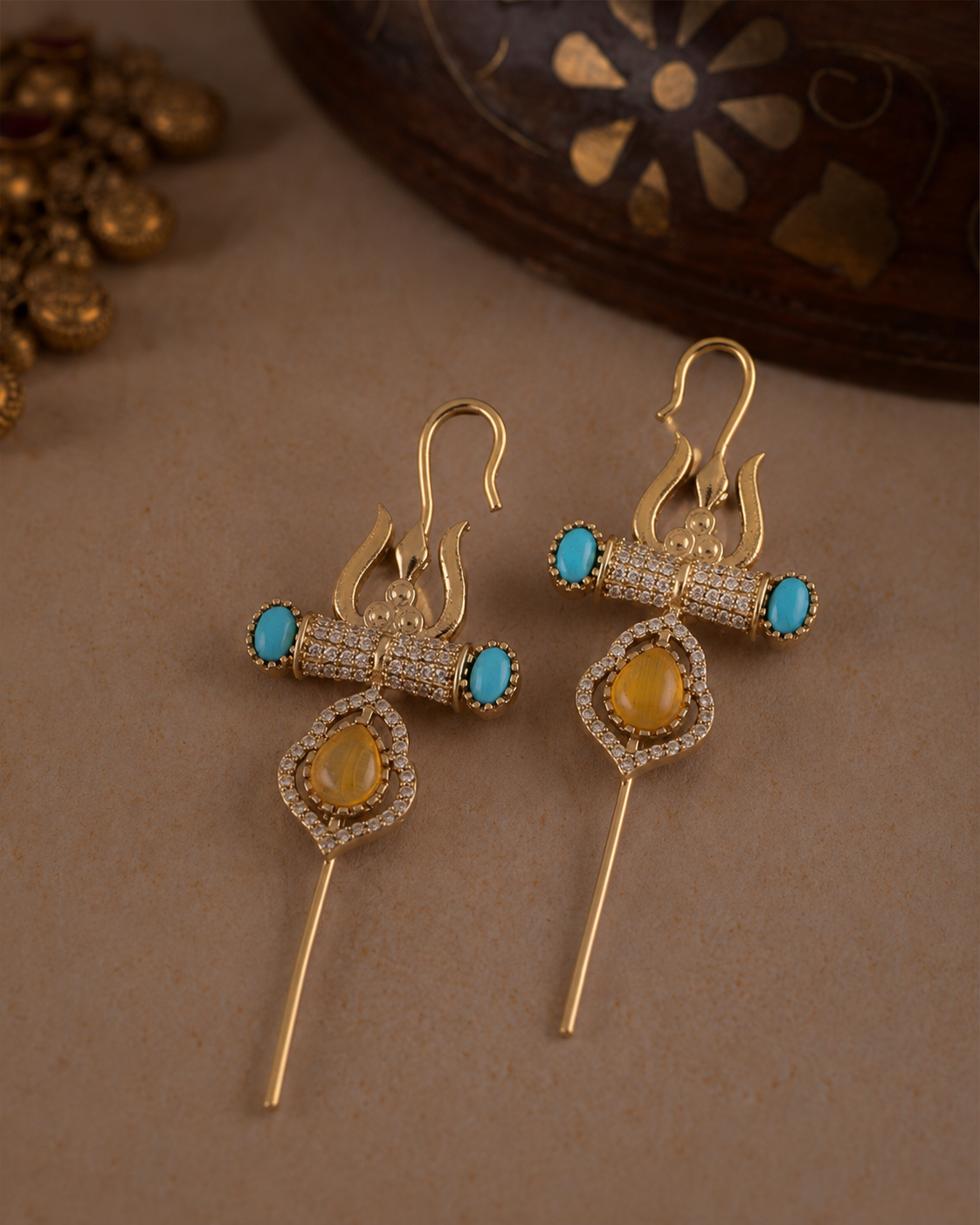 Pastel Krisha Designer Ear-cuff Earring