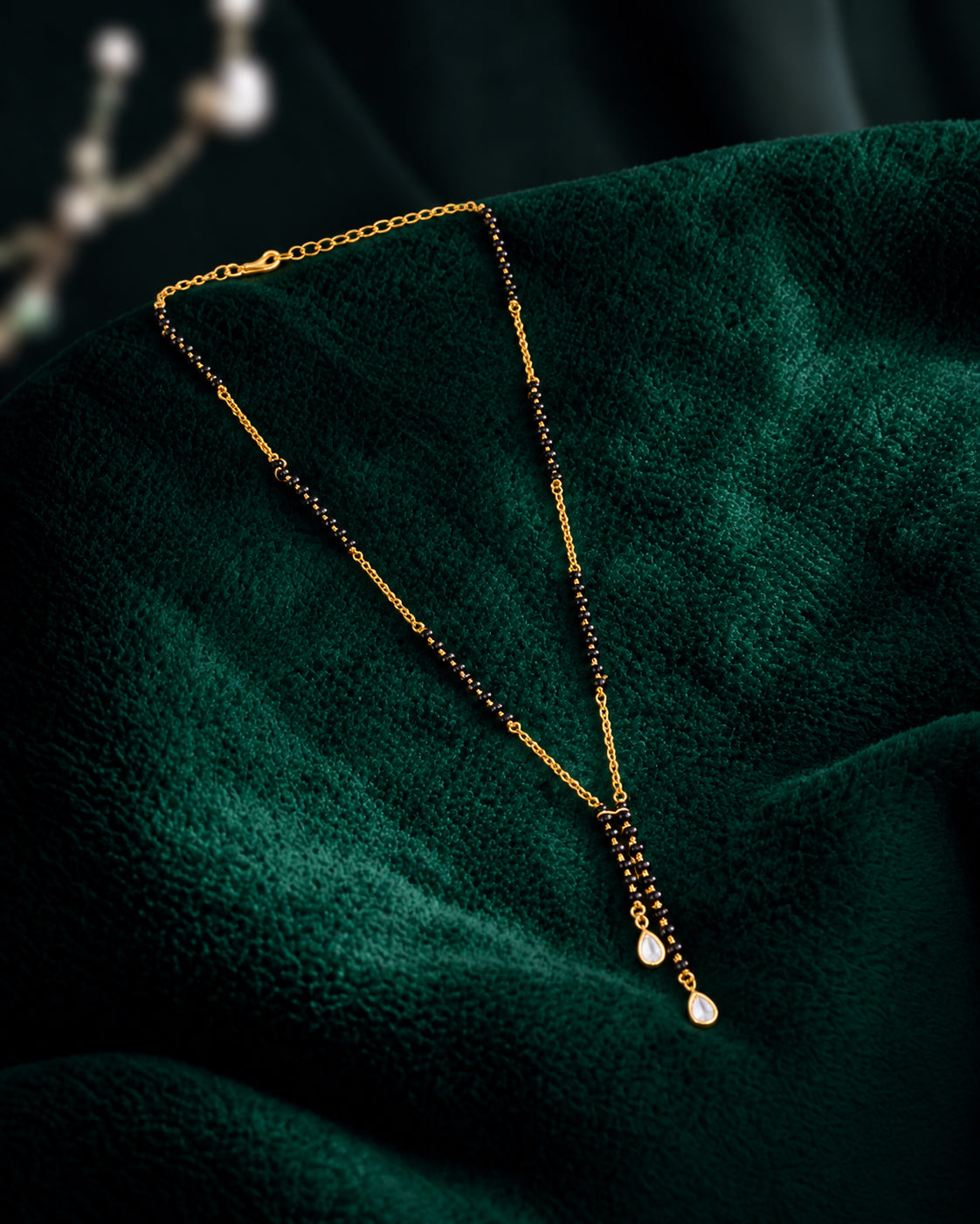 Varnisha Mangalsutra