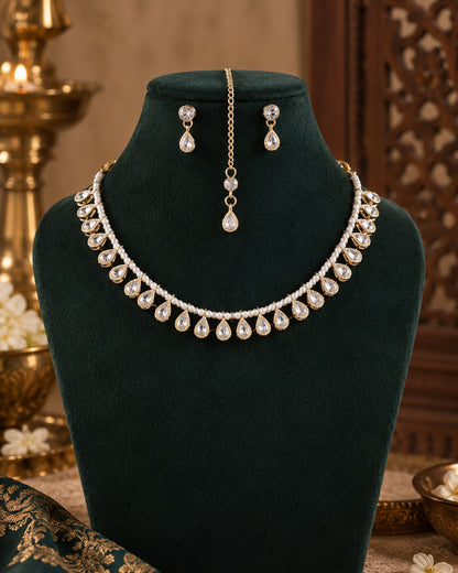 Vritisha Choker Necklace Set With Earring and Maangteeka
