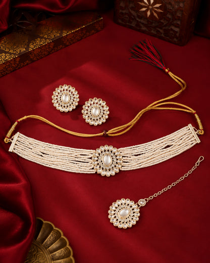 Pearl Shaili Choker Necklace Set With Earring and Maangteeka