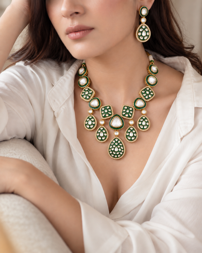Green Kuvar Premium Meenakari Dabi Kundan Necklace Set with Earring and Teeka